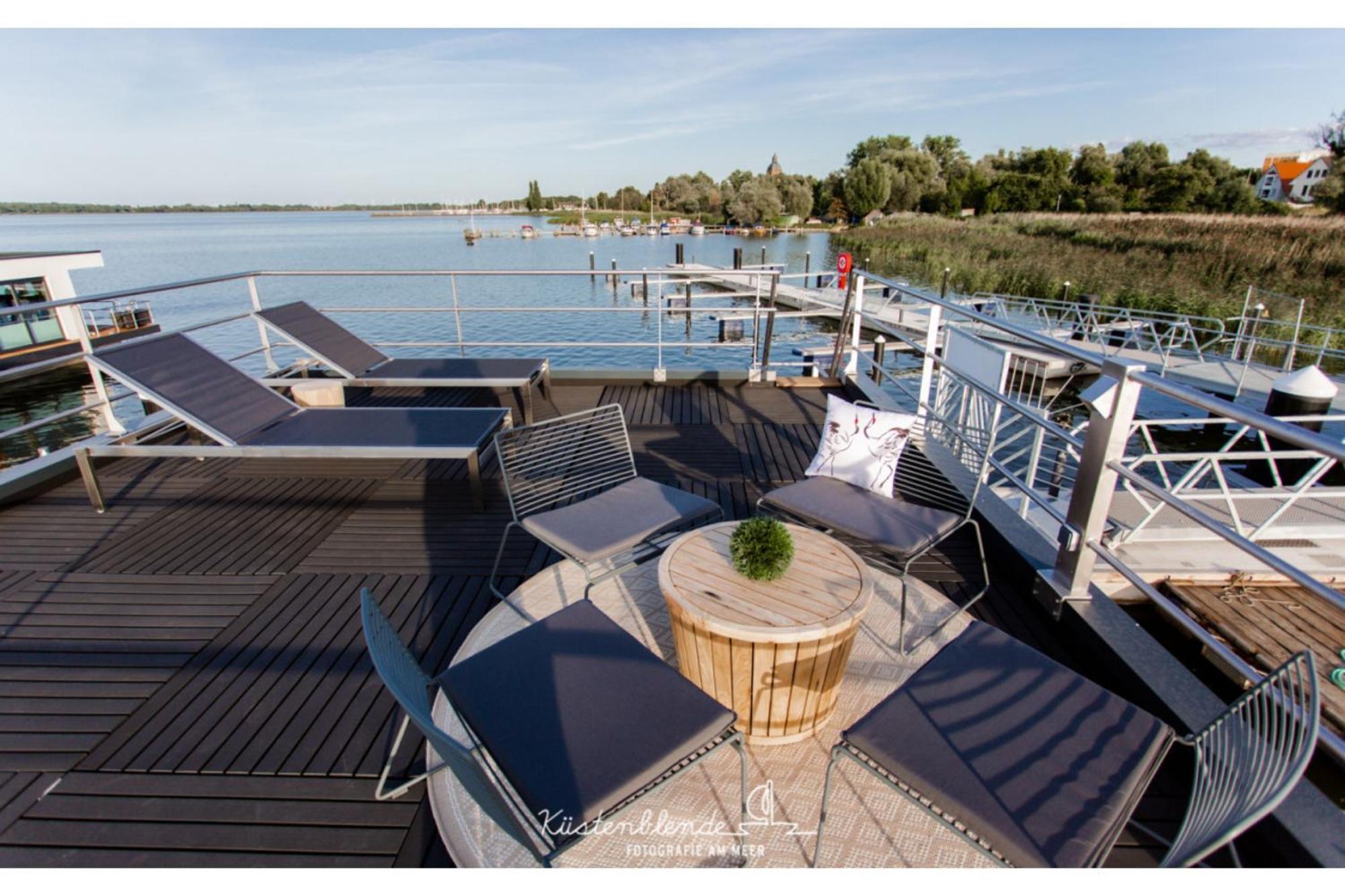 Ostsee Hausboot - Kranichnest Lp1 Ribnitz-Damgarten Exterior photo